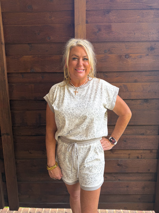 Cloud Leopard Shorts Lounge Set