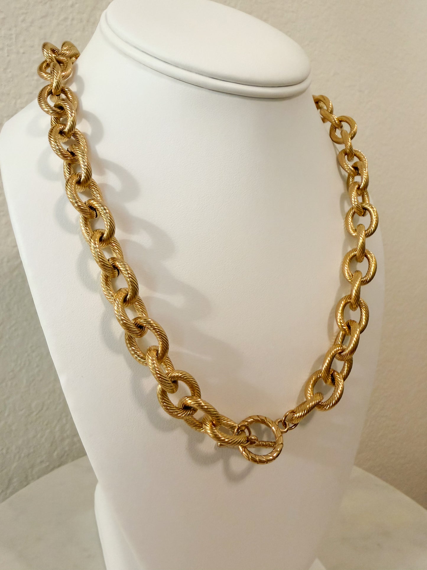 Bold Gold Rope Link Necklace