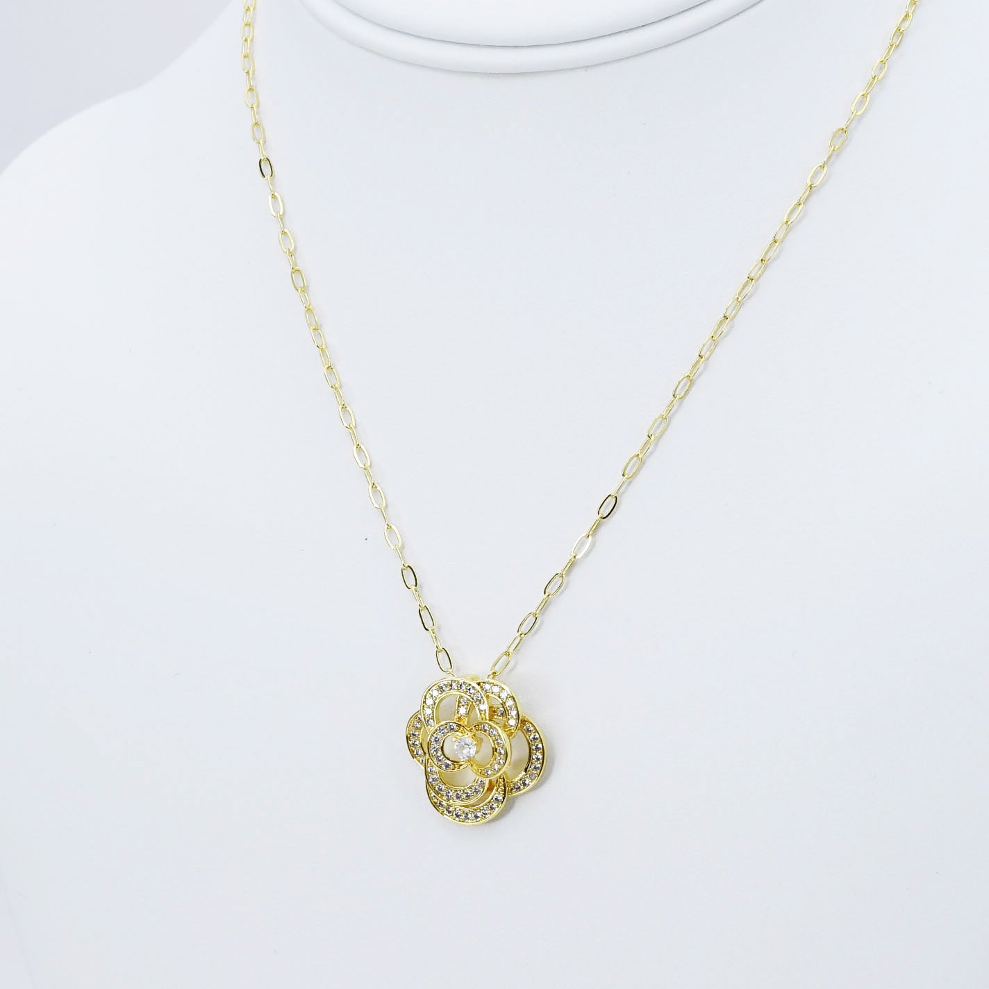 Golden Bloom Floral Necklace